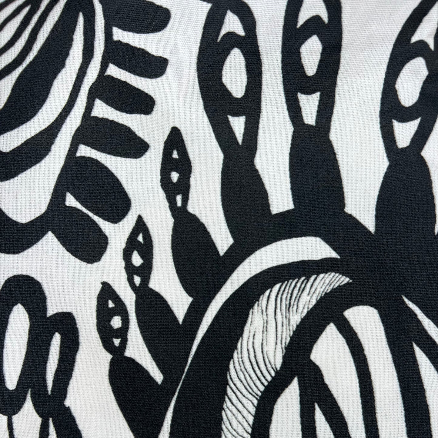 Textile Floral, Black/White